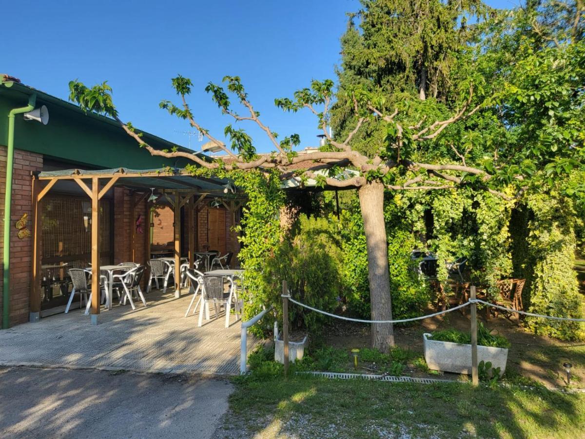 Alberg Restaurant Bellavista سانتا باو المظهر الخارجي الصورة