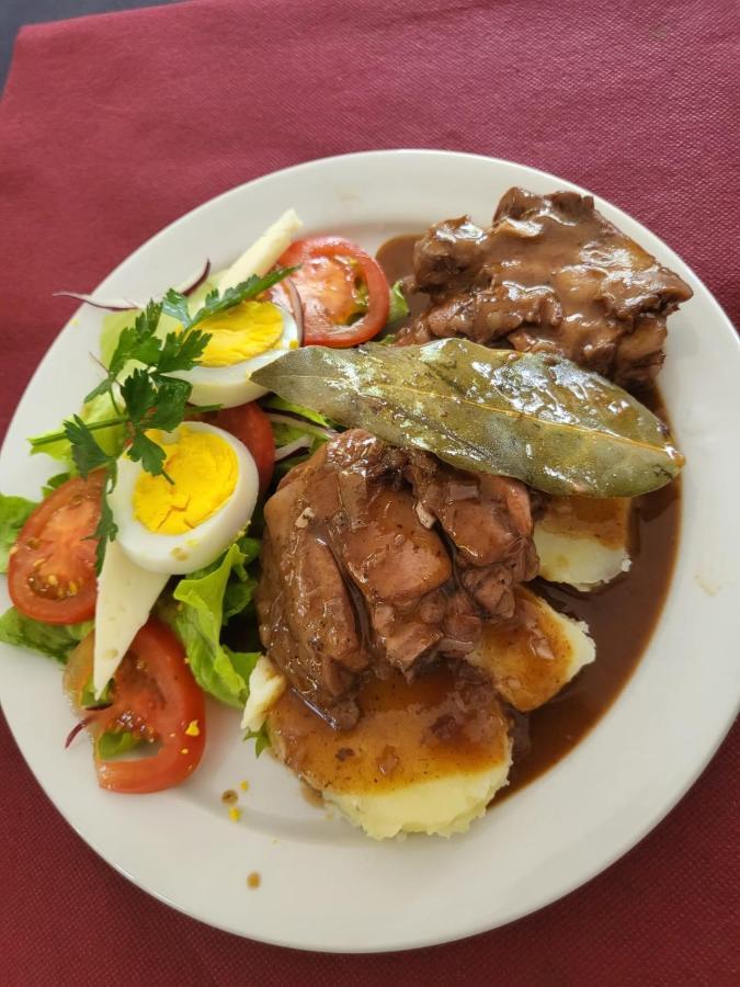 Alberg Restaurant Bellavista سانتا باو المظهر الخارجي الصورة